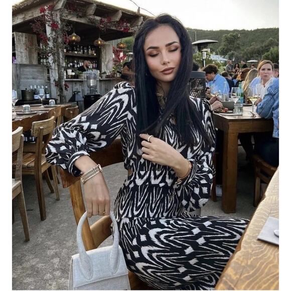 ZARA Cut-Out Printed Dress Long Balloon Sleeve Midi Maxi Dress Geometric Black - Picture 15 of 16